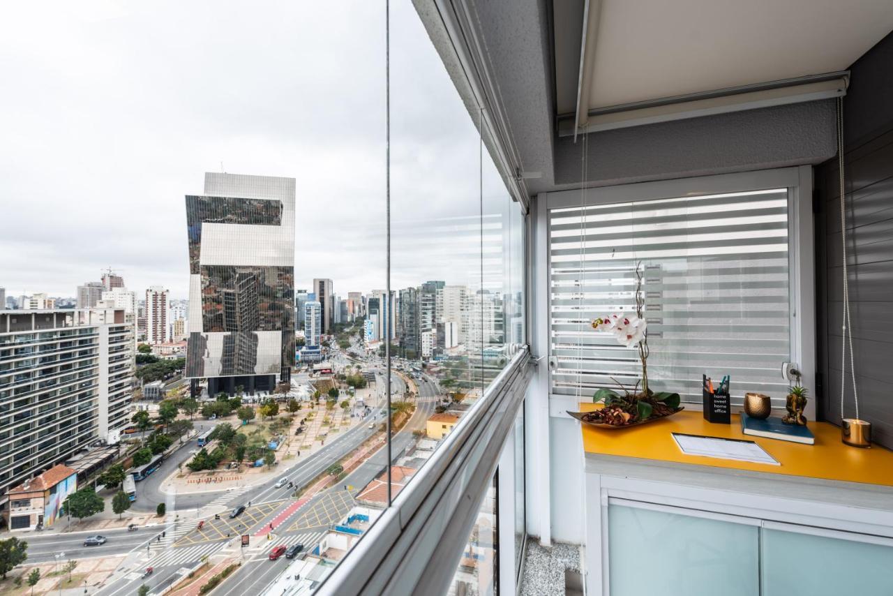 "Book Your Stay At Homelike Faria Lima In Pinheiros Stunning City Views Pool And Parking By Okaeri Home Sao Paulo Dış mekan fotoğraf